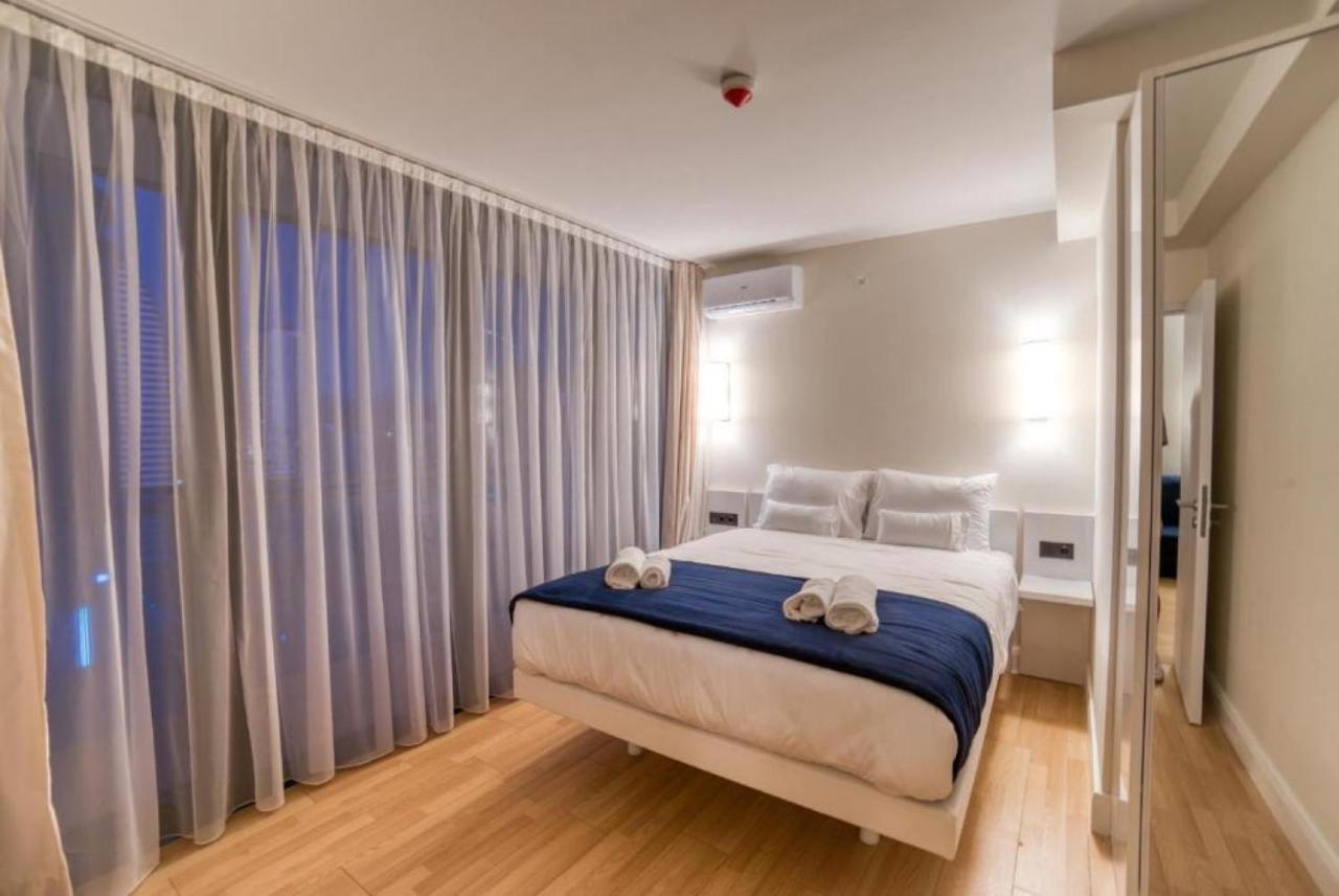View & More Aparthotel In Batumi Luaran gambar