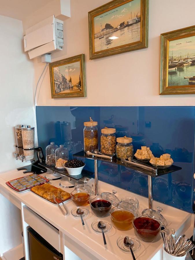 View & More Aparthotel In Batumi Luaran gambar
