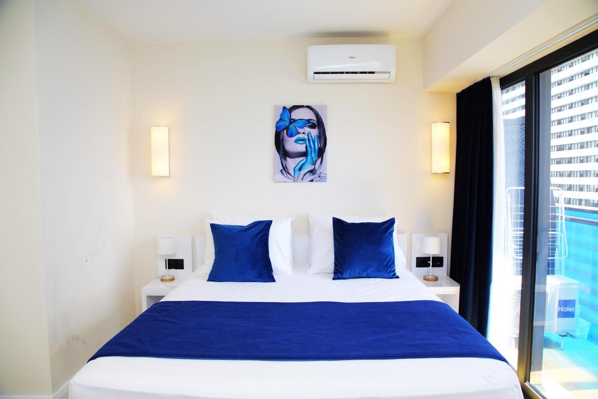 View & More Aparthotel In Batumi Luaran gambar