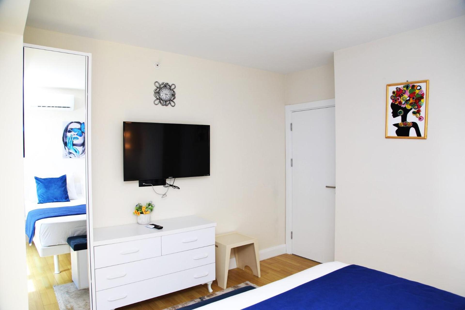 View & More Aparthotel In Batumi Luaran gambar